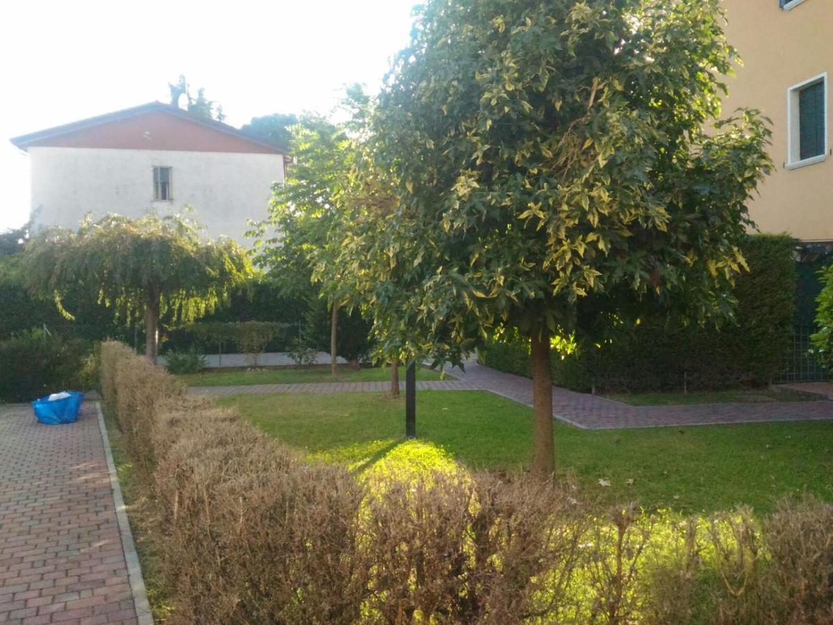 לינה וארוחת בוקר פאדובה Gabriele House מראה חיצוני תמונה