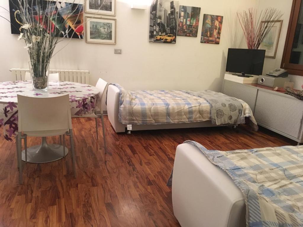 לינה וארוחת בוקר פאדובה Gabriele House מראה חיצוני תמונה